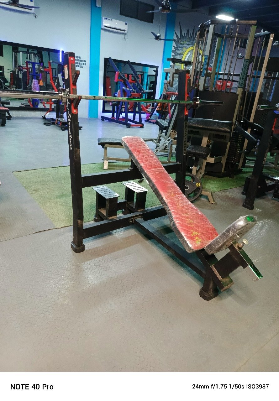 Bench Press Straight