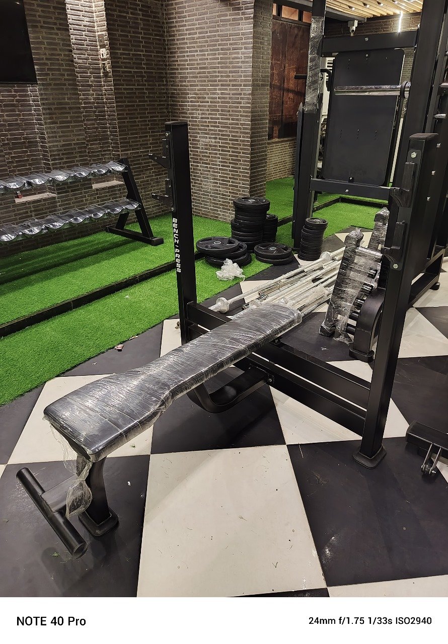 Bench Press Straight